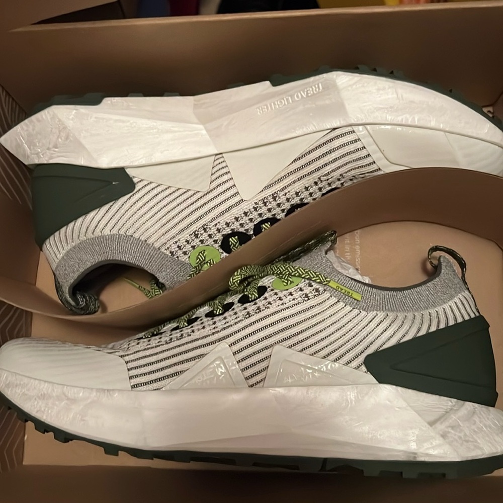 Allbirds tennis brand new